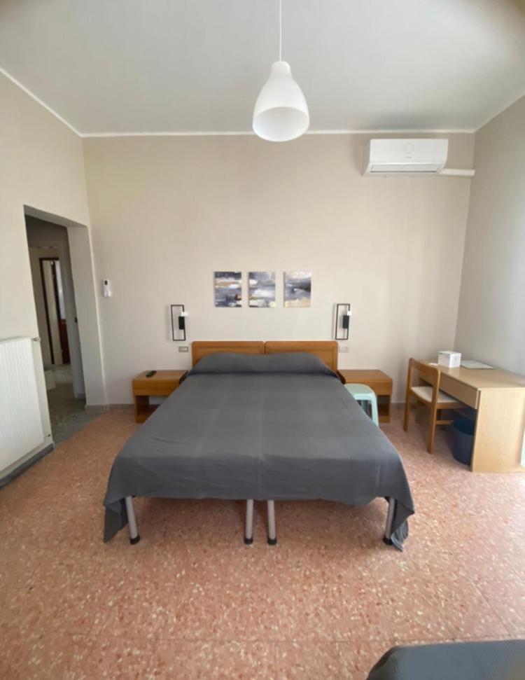 Hotel Sole Марина-ди-Масса Экстерьер фото