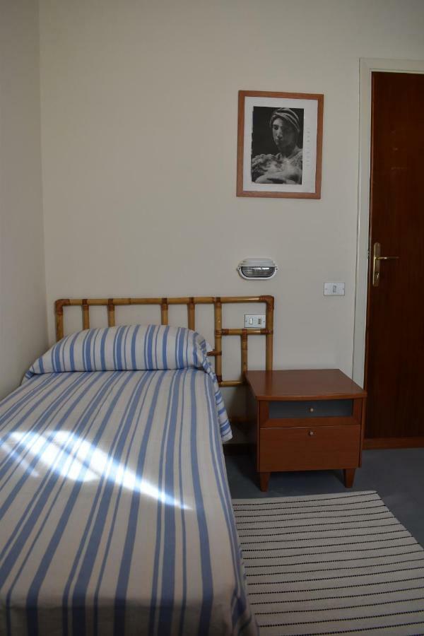 Hotel Sole Марина-ди-Масса Экстерьер фото
